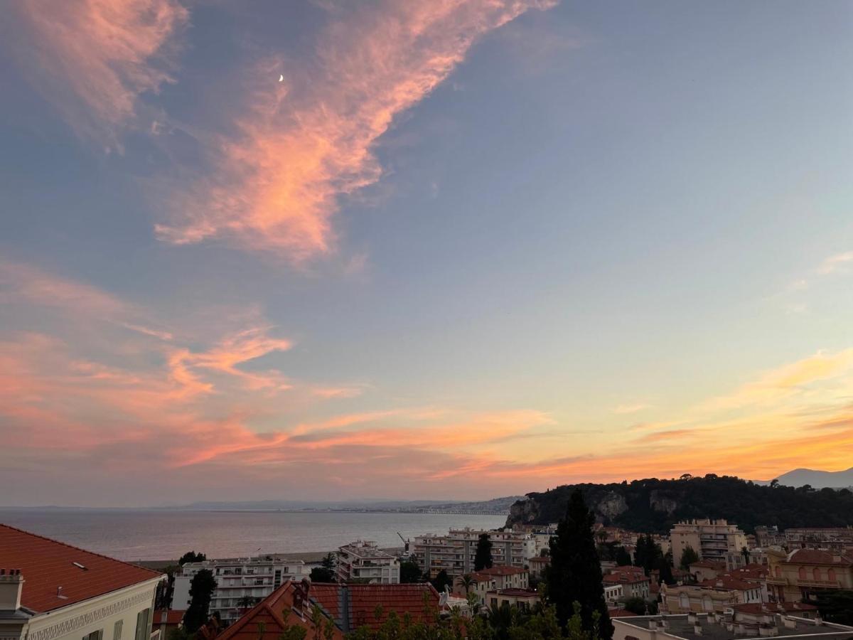 Vue 5 Min Du Port Avec Parking Gratuit Appartement Nice